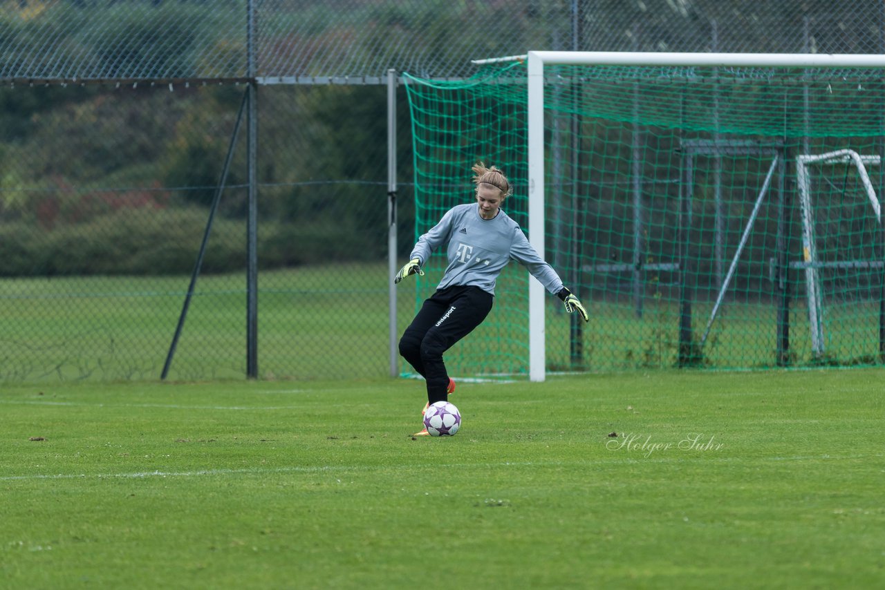 Bild 138 - B-Juniorinnen SV Henstedt Ulzburg - SV Wahlstedt : Ergebnis: 11:0